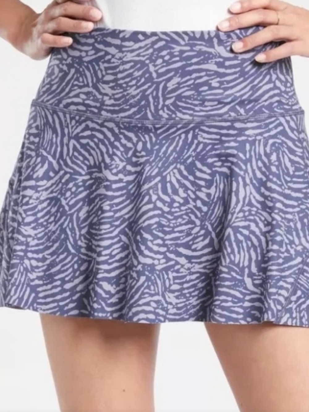 Athleta Ace Printed 15.5” Tennis Skort in Fiji Medieval Violet Print Size Small